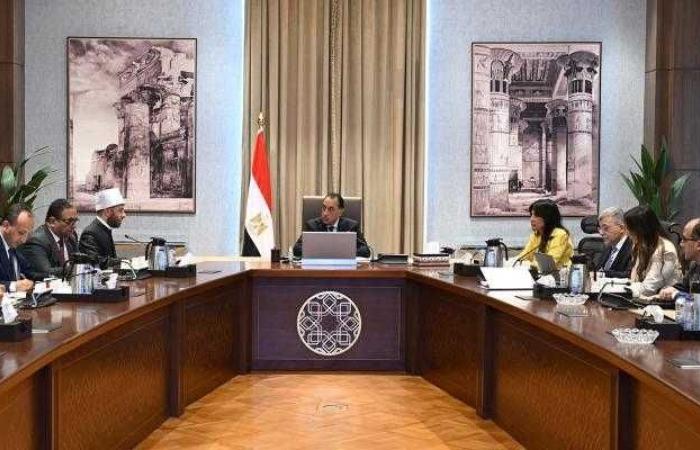 رئيس الوزراء يتابع جهود الوزارة وهيئة الأوقاف المصرية فيما يتعلق بإدارة مختلف أصول وأملاك الوقف