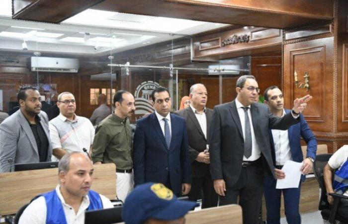 محافظ قنا يترأس غرفة العمليات الرئيسية لمتابعة انتخابات مجلس الشيوخ 2025