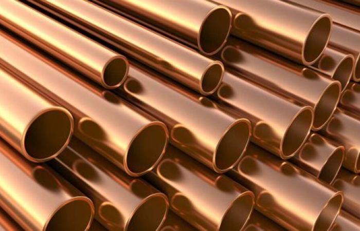 ارتفاع سعر النحاس بعد استثناء الرسوم وانهيار منجم في تشيلي