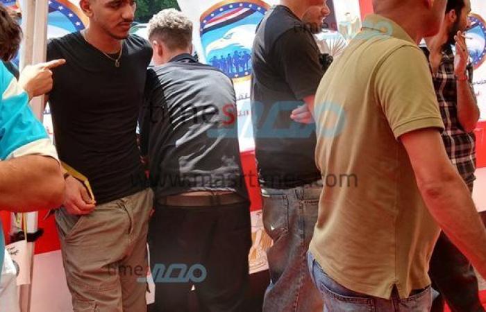 انتخابات مجلس الشيوخ 2025.. إقبال الناخبين على لجنة قصر الدوبارة