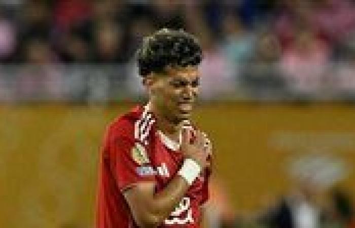إمام عاشور على رأس غيابات الأهلي أمام مودرن سبورت في الدوري