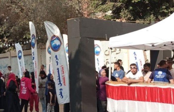 إقبال لافت من المواطنين بالمقطم للتصويت في انتخابات مجلس الشيوخ (صور)