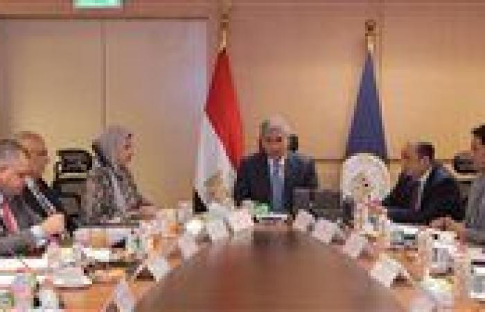 وزير السياحة والآثار يترأس مجلس إدارة المجلس الأعلى للآثار