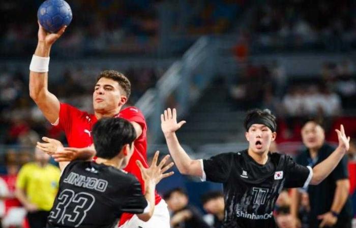منتخب ناشئين اليد يكتسح كوريا الجنوبية بنتيجة 27/46 بافتتاح المونديال