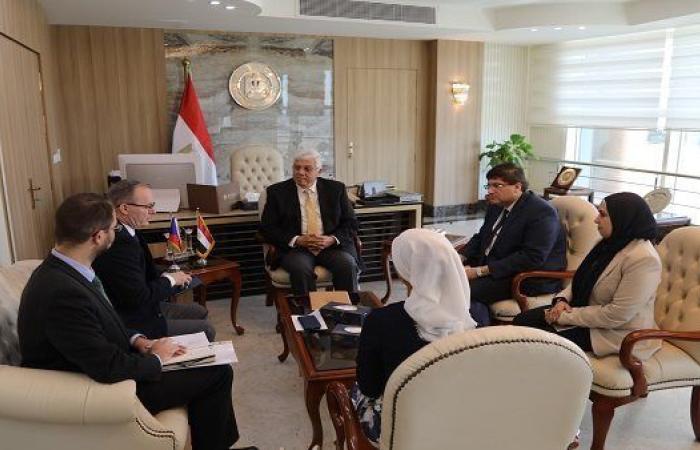 وزير التعليم العالي يفتح أبواب التعاون الأوروبي مع جمهورية التشيك