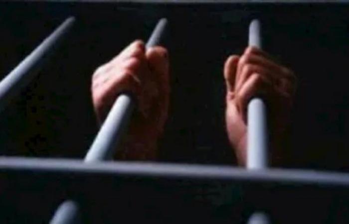 «بيع الكيف عبر الميديا».. حبس شقيقين بتهمة الاتجار بالمخدرات في حدائق القبة