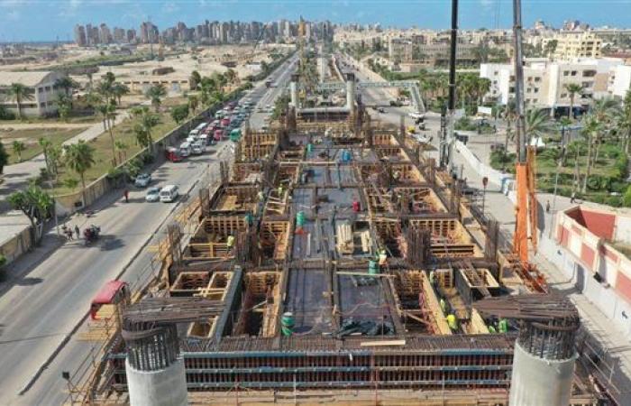 تنفيذ مشروع المرحلة الأولى من مترو الإسكندرية.. صور
