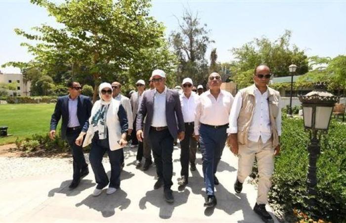 وزير الإسكان ومحافظ القاهرة يتفقدان مشروع إحياء ...