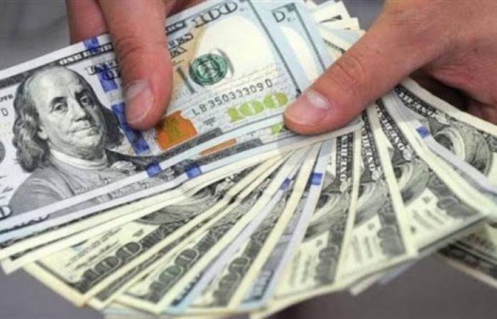 عاجل.. سعر الدولار اليوم السبت 9-8-2025 في البنوك.. الأخضر الأمريكي بكام النهارده؟