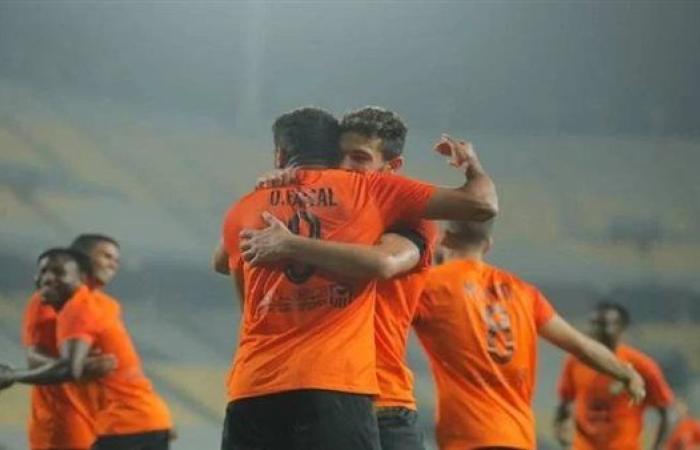 أحمد اوفا يقود تشكيل البنك الأهلي أمام غزل المحلة في الدوري المصري