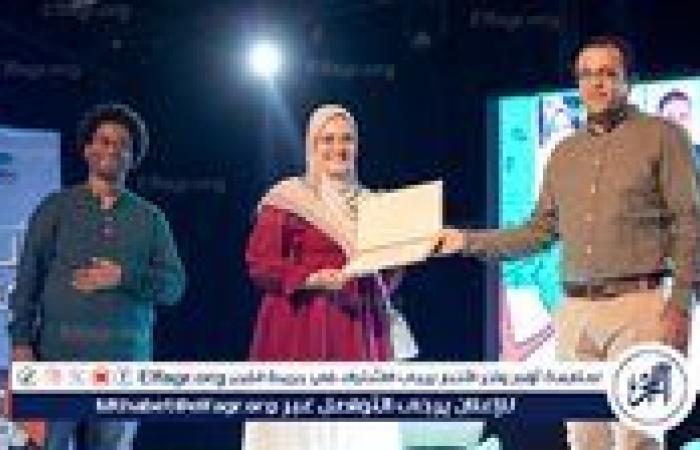 “منشورات قيم” تمزج بين التثقيف وتكريم المبدعين في أمسية “ملك وكتابة” بساقية الصاوي