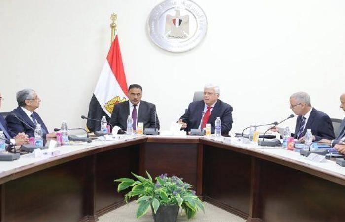 محمد شاكر رئيسًا لمجلس أمناء جامعة العلمين الدولية وحسن خيرالله نائبًا.. انطلاقة جديدة للتعليم العالي في مصر