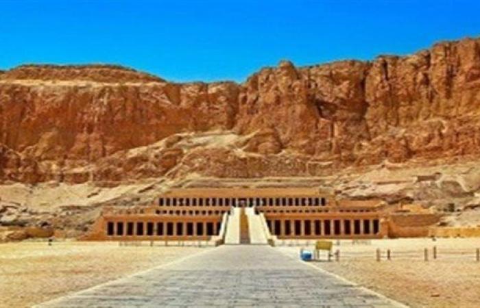 "السياحة": منطقة وادي الملوك بالأقصر آمنة تماماً ولم تتأثر بحريق الكافيتريا