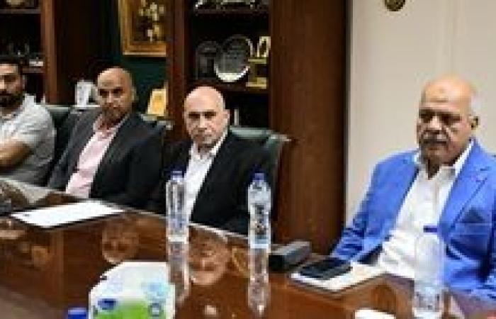 وزير الرياضة ورئيس اللجنة الأولمبية يجتمعان باتحادات رفع الأثقال والمصارعة