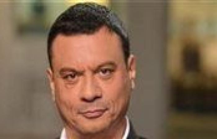 عباس أبو الحسن يوجه رسالة قاسية لفنان شهير: فرحان انك هتغني مع بنت قاتل شهداء !