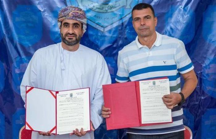 أكرم عبدالمجيد مديرا فنيا لنادي نزوى العماني