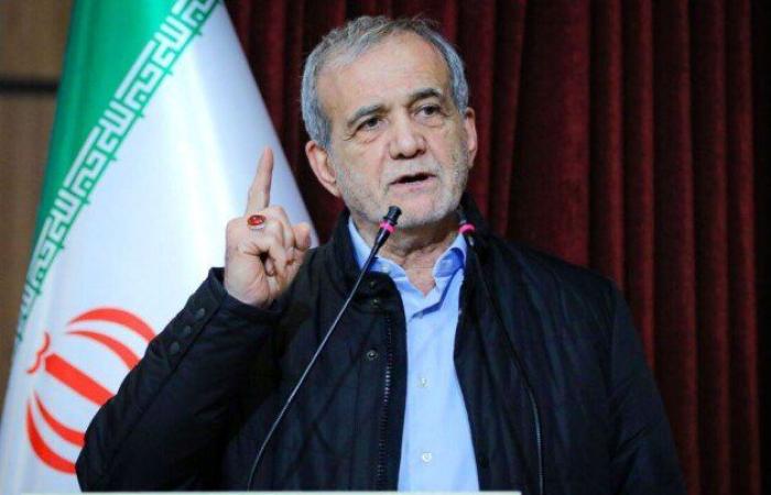 الرئيس الإيراني يزور أرمينيا الإثنين المقبل