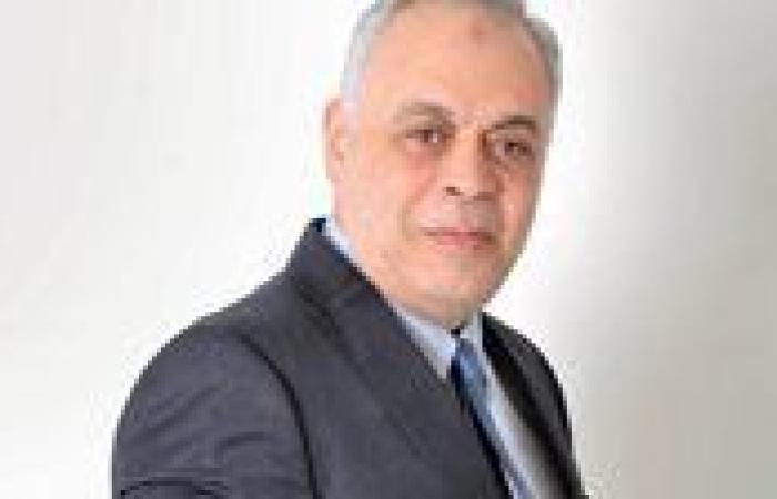 أشرف زكي: تقدمنا ببلاغ ضد أحد مستخدمي الذكاء الاصطناعي للإساءة إلى الفنانات