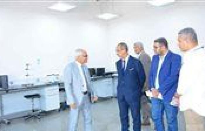 مساعد وزير التعليم العالي يتفقد جامعة أسيوط الأهلية لمراجعة جاهزيتها للعام الجامعي الجديد