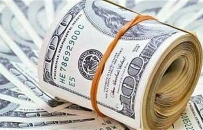 أسعار الدولار اليوم الخميس في البنوك المصرية.. استقرار ملحوظ