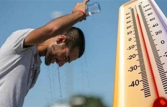 الأرصاد: حالة الطقس شديد الحرارة غدًا الجمعة ودرجات الحرارة تلامس الخمسين