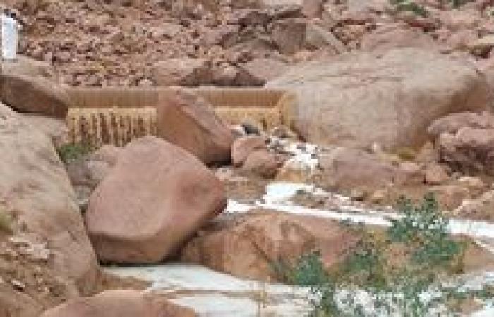 أمطار وسيول مستمرة تكسو سانت كاترين بجمال خلاب