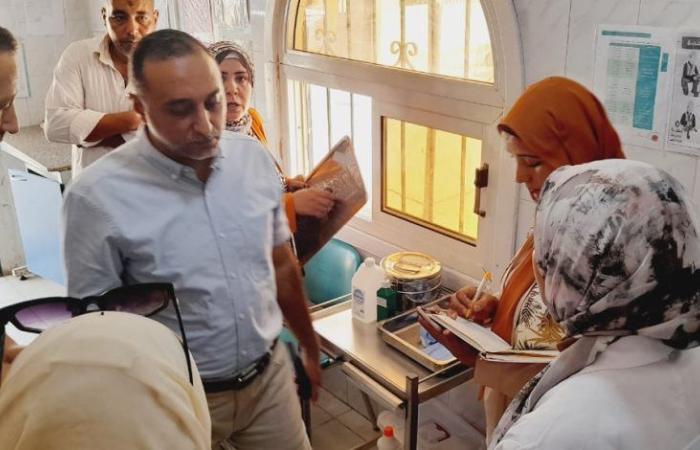 "وكيل صحة شمال سيناء" بتفقد مستشفى العريش وعدد من الوحدات ويحيل مدير وحدة اسيوط بالعريش  إلي التحقيق (صور)