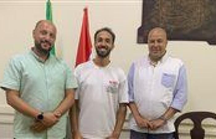 التنمية الشبابية بقويسنا يضم محمود طه صانع ألعاب مصر للتأمين موسم واحد