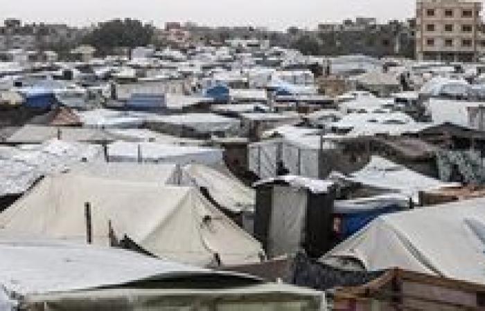 الاحتلال يعلن إقامة خيام إيواء لسكان مدينة غزة لنقلهم من مناطق القتال للجنوب