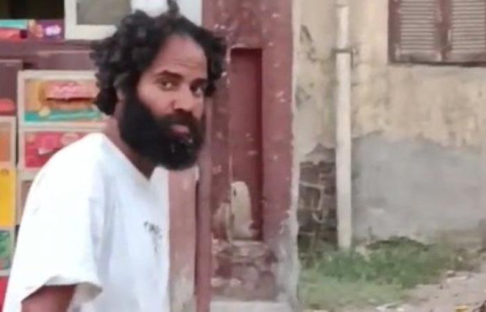 الشرطة تتحرك لإنقاذ شاب مريض نفسيًا بعد تداول فيديو له بالفيوم.. وشكر خاص للعميد تامر الأقصري