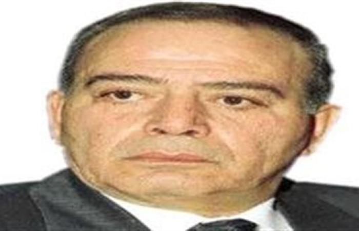 في ذكرى ميلاده.. حسين كمال مخرج بدرجة جراح مجتمعي