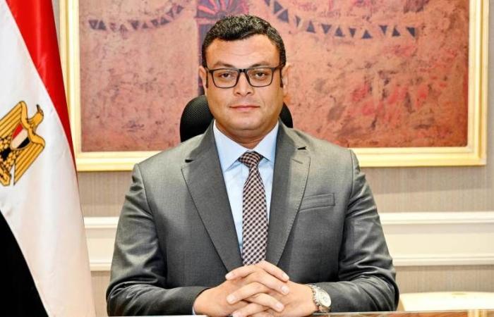وزير الإسكان يعلن جاهزية 138 قطعة أرض"بيت وطن" لتوصيل الكهرباء بامتداد النرجس بالقاهرة الجديدة