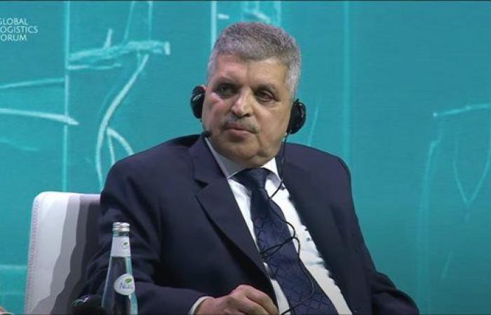 أسامة ربيع  يوجه بصرف دعم مالي عاجل لنادي الإسماعيلي