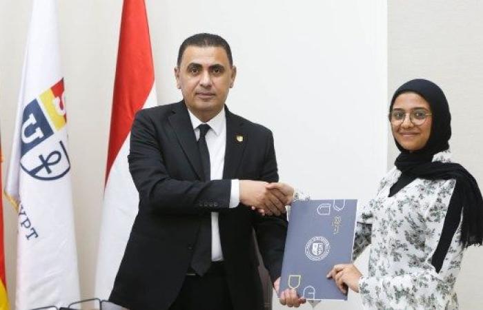 الأولى على الجمهورية بالمدارس التكنولوجيا التطبيقية تختار منحة جامعة ساكسوني مصر الألمانية