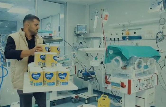 مصر الداعم الأكبر لـ"فلسطين".. اللجنة المصرية توزع حليب الأطفال في غزة| فيديو