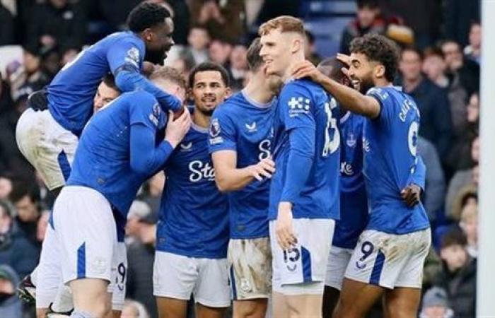 تشكيل إيفرتون أمام ليدز يونايتد في الدوري الإنجليزي