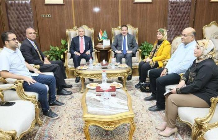 محافظ المنوفية يلتقي السفير رضا الطايفي لمناقشة آخر مستجدات مشروع مكتبة مصر العامة
