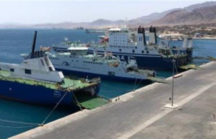 تداول 7 آلاف طن و610 شاحنة بضائع بموانئ البحر الأحمر