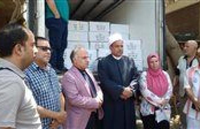 توزيع 3 أطنان من لحوم صكوك الأضاحي على الأسر الأولى بالرعاية بالجيزة