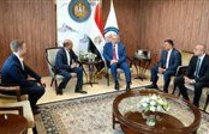 البترول: تستعد لتنفيذ برنامج مسح وحصر جيولوجى كامل على مستوى الجمهورية