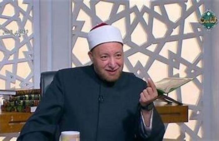 هل يجوز سؤال الوالدين عن رضاهم عنا؟.. أمين الفتوى يجيب