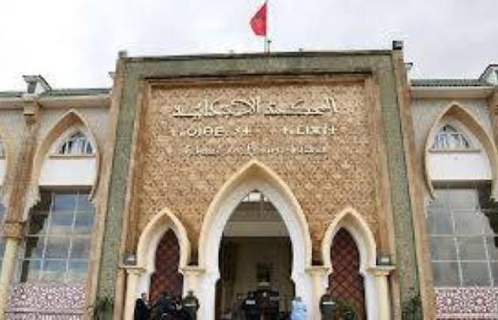 محكمة سلا تنظر في قضية شبكة توظيفات وهمية بالشرطة والدرك والتهجير