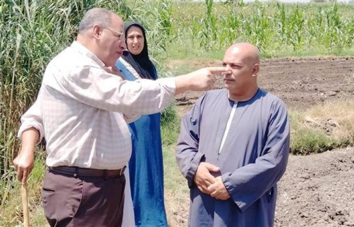 وكيل زراعة البحيرة يوجه بسرعة تطهير المساقى والمصارف بزمام جمعية الوكيل بدمنهور
