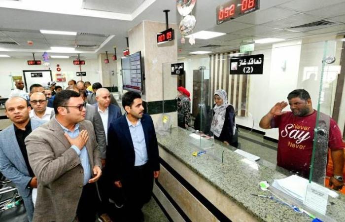 فى ختام جولته .. «الشربينى» يتفقد المركز التكنولوجي بالعبور الجديدة