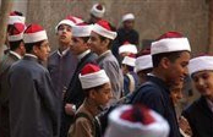 انتظام امتحانات الدور الثاني بالغربية الأزهرية ورئيس المنطقة يطمئن على لجان السنطة