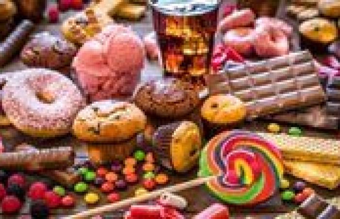 رحلة في أعماق دماغك.. احترس من فضلك هذه الأطعمة تسبب الخرف