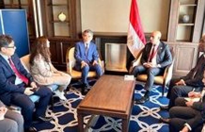 وزير التعليم يلتقي رئيس جامعة هيروشيما لتطوير التعليم الفني والتكنولوجي