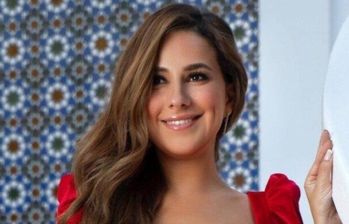 شيري عادل تتعاقد على فيلم «حين يكتب الحب»
