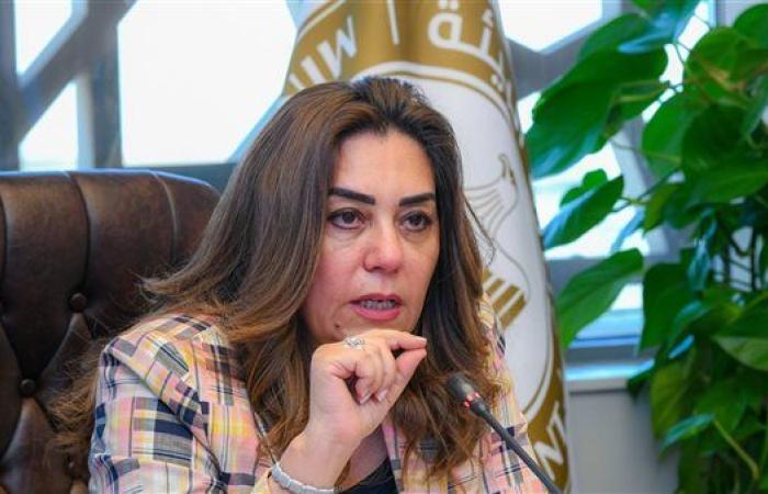 منال عوض توجه بتحركات مبكرة وتنسيق موسع للسيطرة على مصادر تلوث الهواء