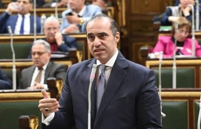 وزير الشؤون النيابية: القيادة السياسية تنحاز بوضوح للمواطن البسيط